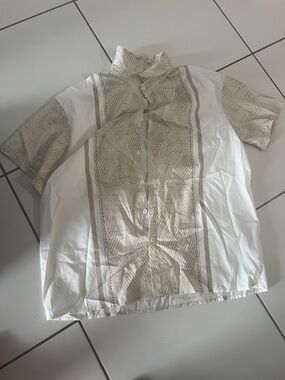 SHEIN White and Beige Short Sleeve Button-Up Shirt